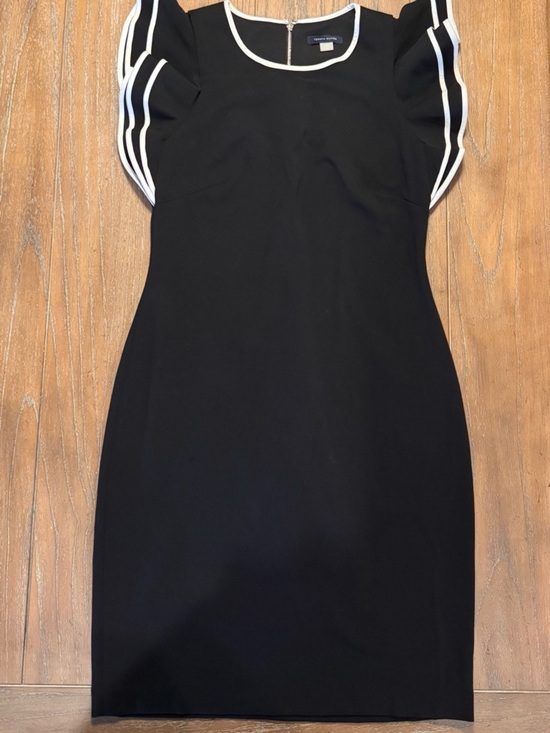 Tommy Hilfiger Dresses & Skirts - Tommy Hilfiger Black Midi Dress with White Trim Puff Sleeves